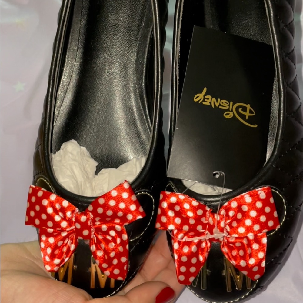 Disney Minnie Mouse Quilted Flats 🥿 Brand new with tag. Adult size 5/6.